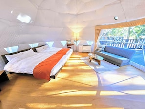 Habitación Confort con 2 camas individuales, no fumadores, vistas a la montaña | Ropa de cama de alta calidad, edredones de plumas, escritorio