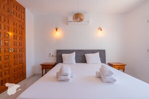 5 عدّة غرف نوم ومكواة/لوح كي وواي فاي مجانًا وملاءات أسرّة