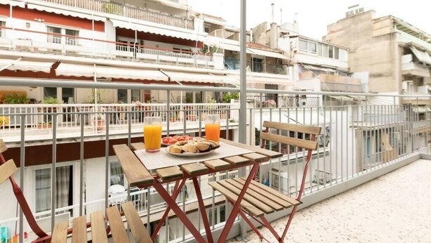 Unclassified image, 1 of 21, button - Luxury 3 by OTOTO (Thessaloniki)