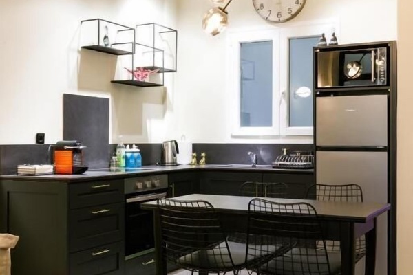Apartment | Private kitchen | Electric kettle, toaster