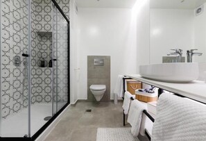 Bathroom - Luxury A by OTOTO (Thessaloniki)