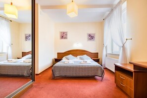 Deluxe Suite, City View | 1 bedroom, desk, laptop workspace, iron/ironing board