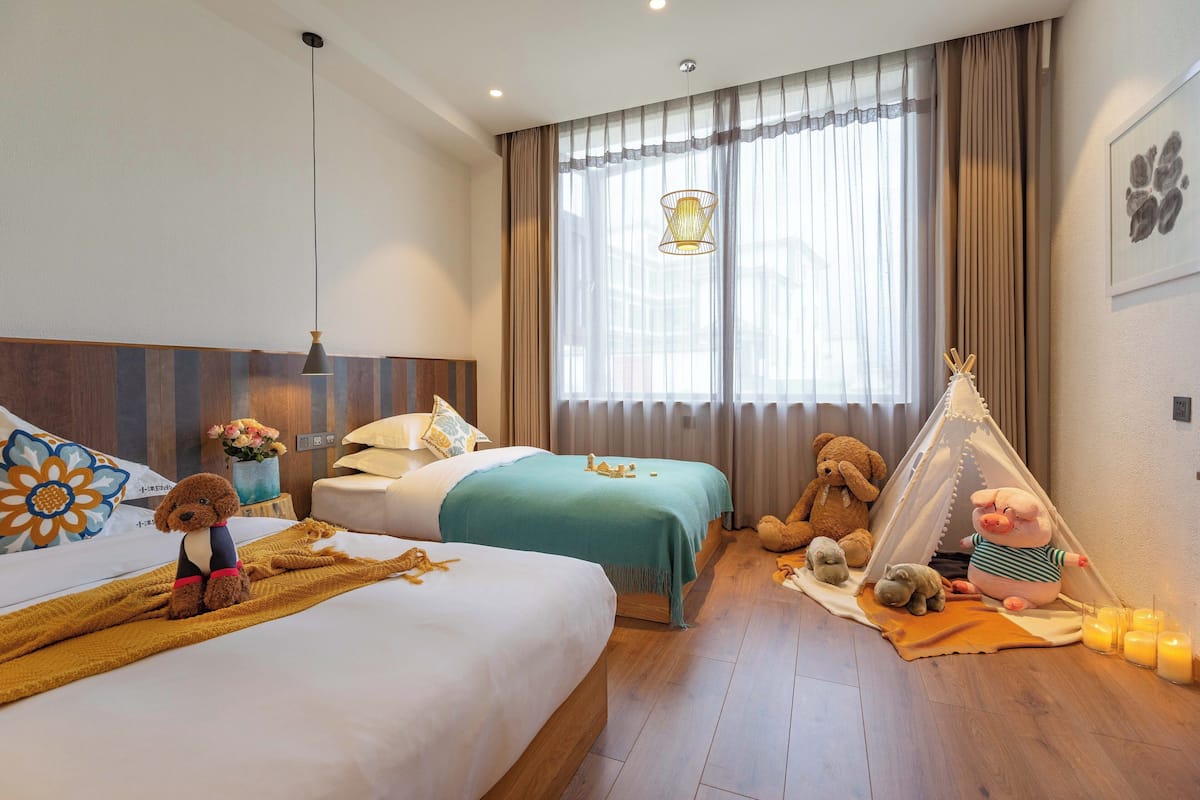 Family Twin Room