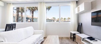 Apartamentos Avenida Tropical by Bossh