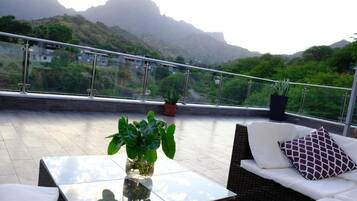 Villa, 3Â Schlafzimmer, Raucher, Balkon | Balkon