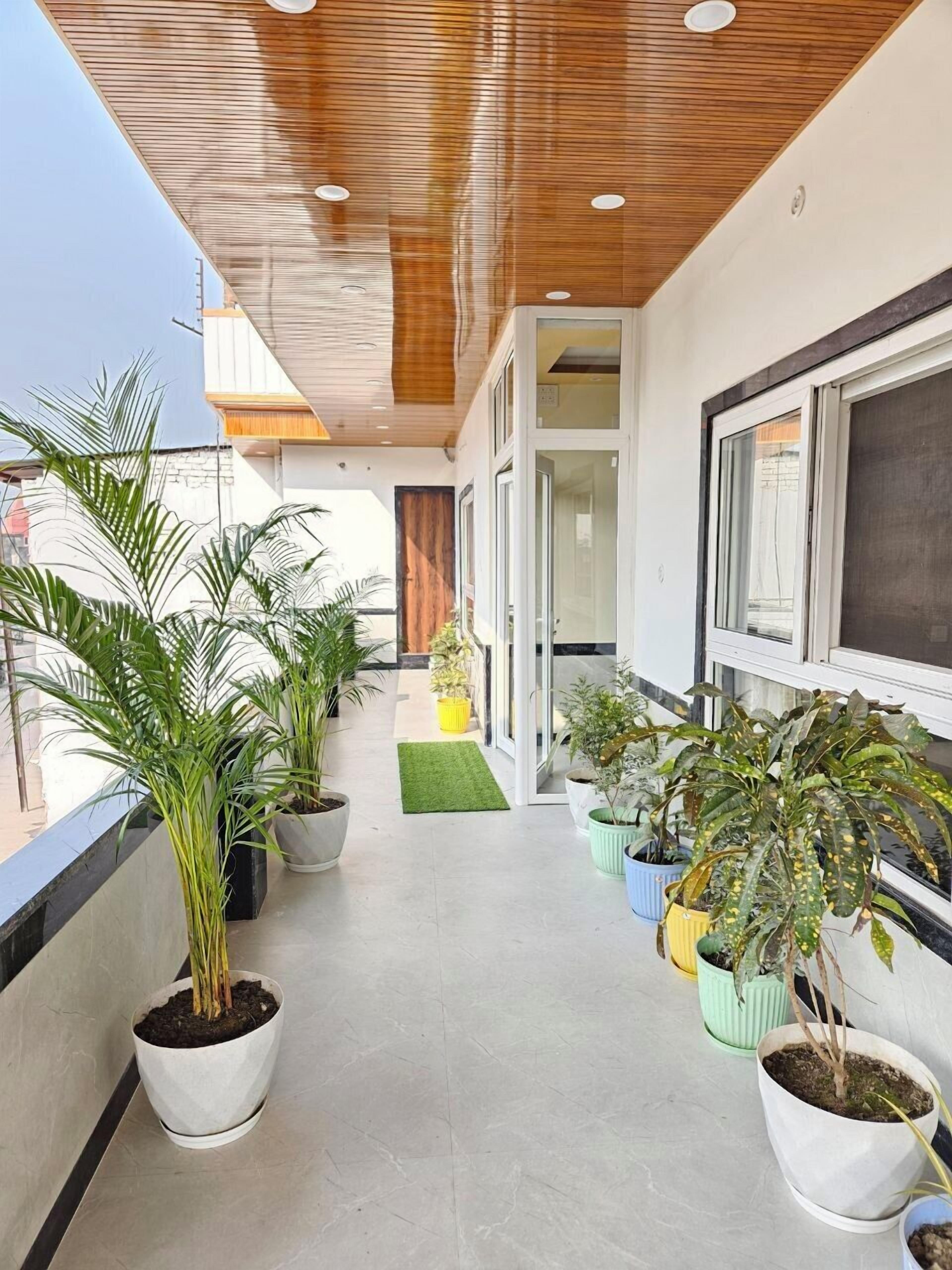 Deluxe Double Room | Terrace/patio