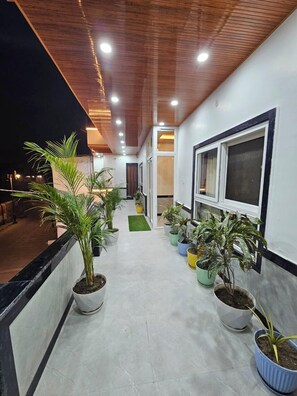 Exterior - Kharari Guesthouse  (Faizabad)