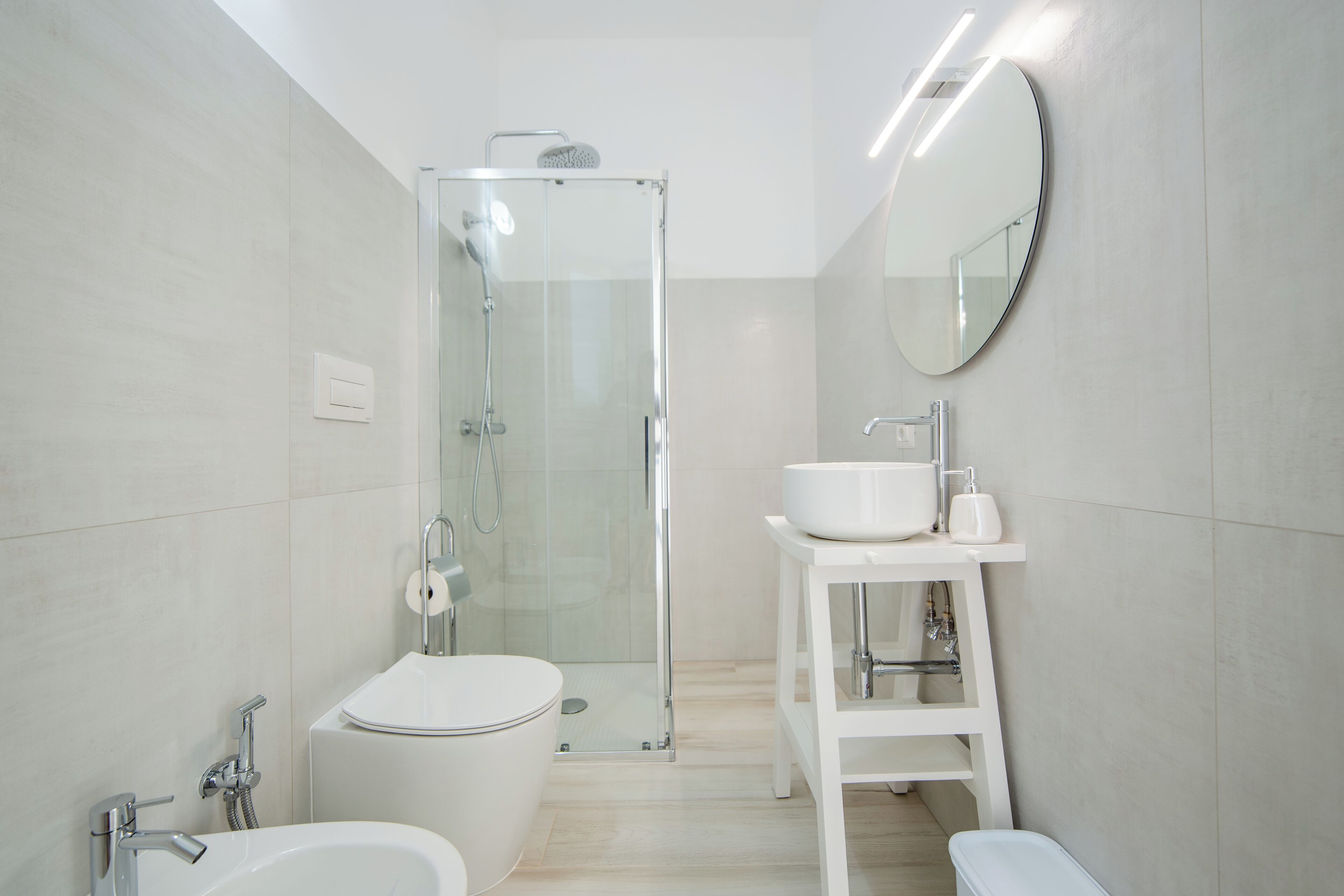 Family Room, Balcony, City View | Bathroom