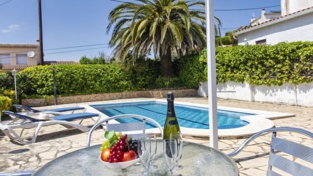 Pool - Global Puig Dels Daus 8441 (Calonge)