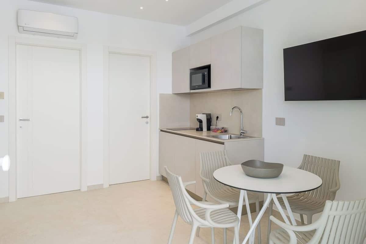 Classic Apartment | Living area