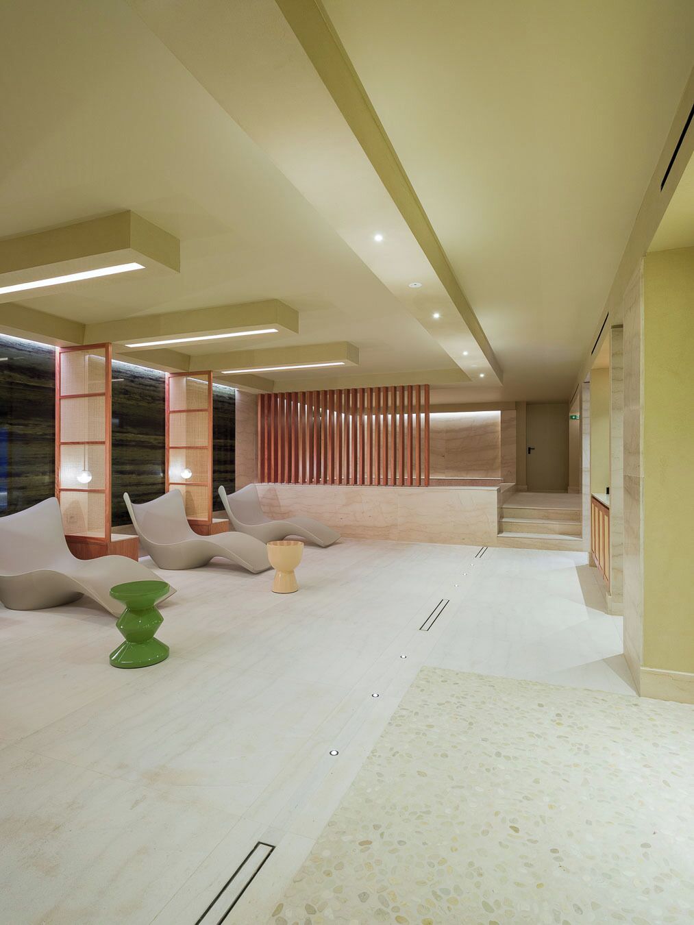 Turkish bath, body treatments, deep-tissue massages, Thai massages