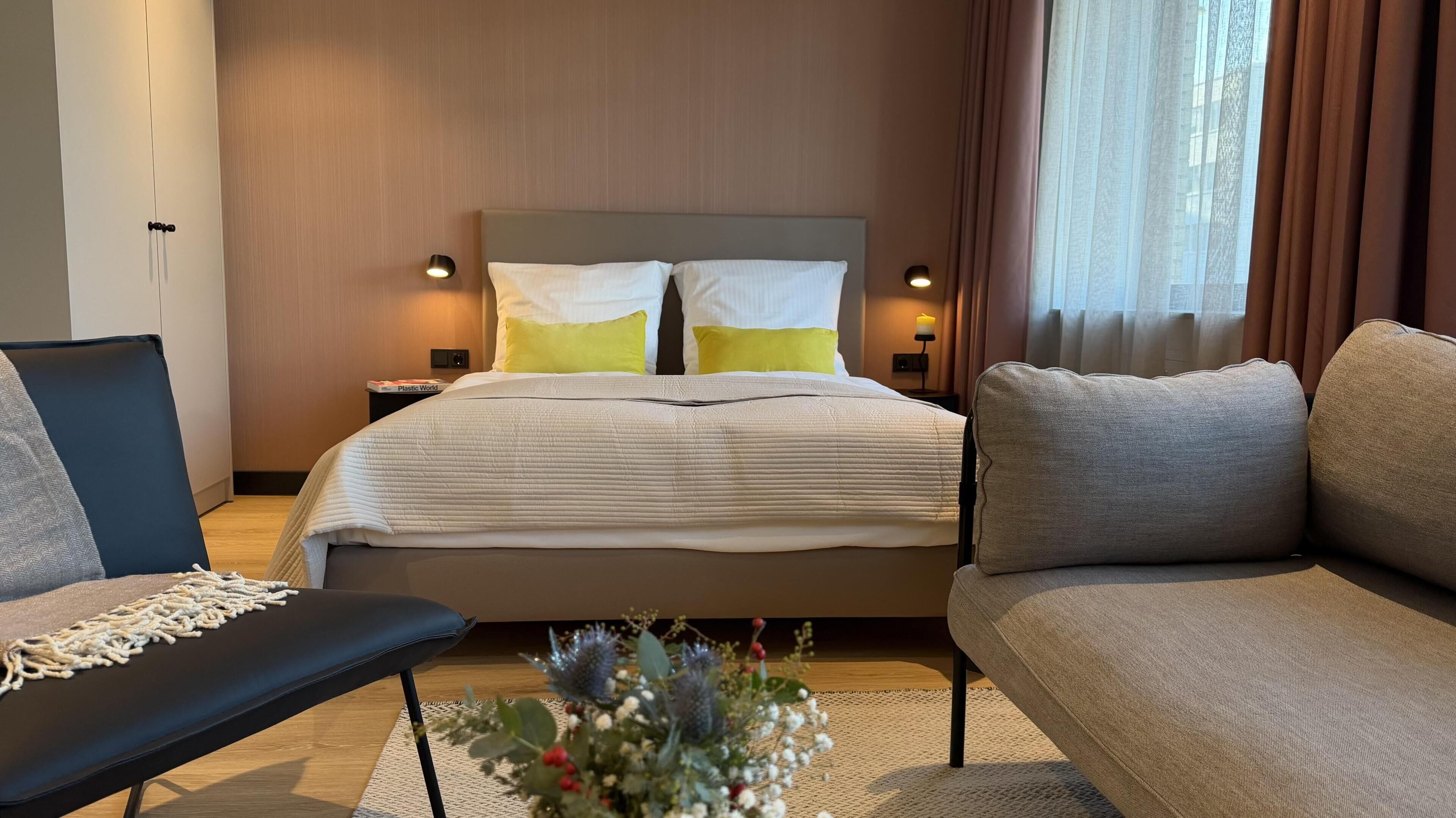 Medium Apartment, 1 Queen Bed, Kitchen (Full Kitchen) | Ηχομόνωση, δωρεάν Wi-Fi, κλινοσκεπάσματα 