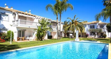 Global La Giralda - By Global Rental Holidays 8977