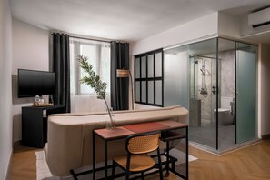 Luxe suite | Een strijkplank/strijkijzer, gratis wifi, beddengoed