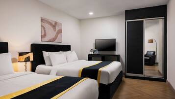 Family Room | Soundproofing, iron/ironing board, free WiFi, bed sheets
