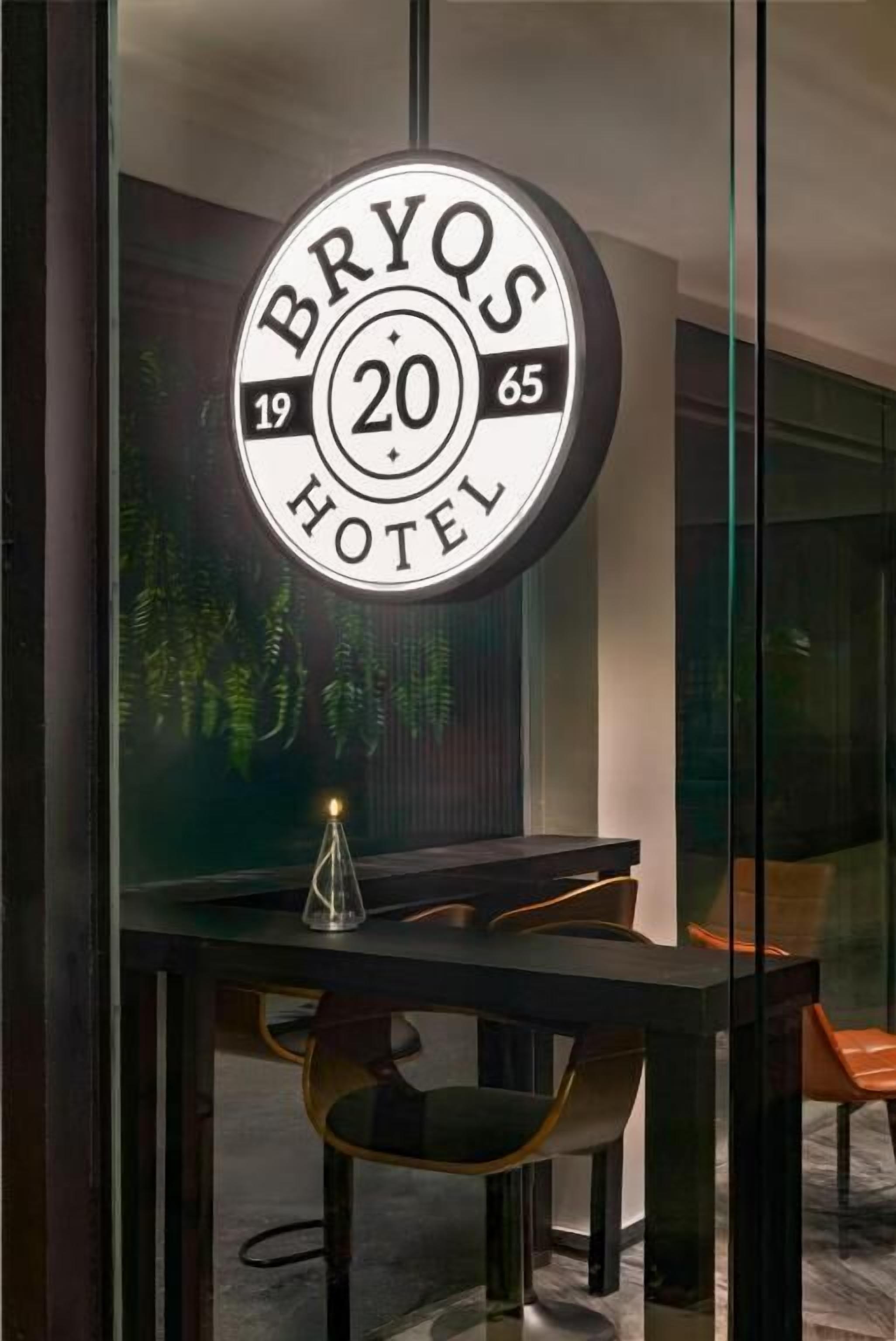 Photo - BRYQS Hotel