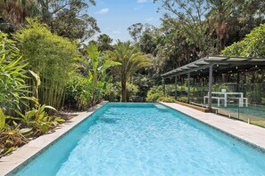 Pool - Cove Beach House by Coast Hosting (Umina Beach)