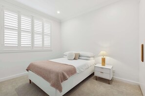 Room - Cove Beach House by Coast Hosting (Umina Beach)