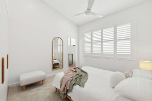 4 chambres, bureau, fer et planche à repasser, Wi-Fi