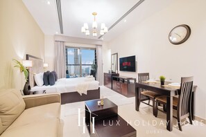 Studio, kaupunkinäköala | Oleskelualue