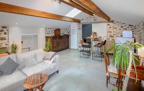 TV connectée, cheminée