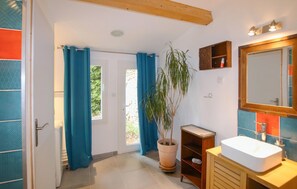 Een douche, een haardroger