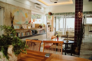 Living area - Mahakala Center (Petrovac)