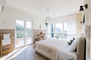 Panoramic Double or Twin Room, Balcony, Sea View | 1 bedroom, in-room safe, soundproofing, free WiFi