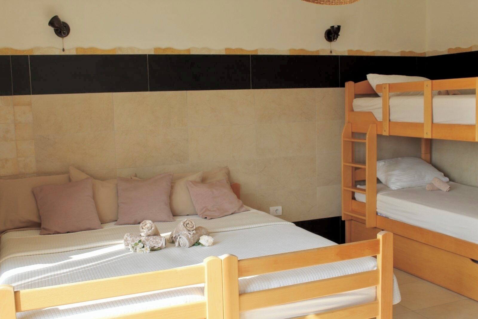 Habitación familiar | Servicios de la habitación