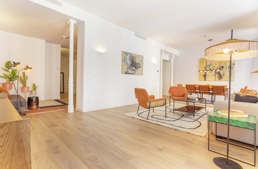Elegant 4-bedroom Apartment In The Heart Of Madrid - Madrid