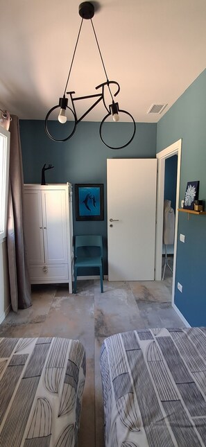 2 chambres, fer et planche à repasser, Wi-Fi gratuit, draps fournis