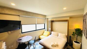 1 bedroom, iron/ironing board, WiFi
