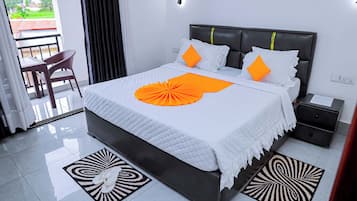 14 chambres, minibar, bureau, espace de travail pour ordinateur portable
