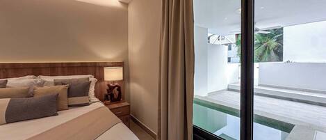 2 bedrooms, iron/ironing board, travel crib, WiFi