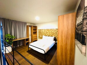 1 bedroom, iron/ironing board, free WiFi, bed sheets