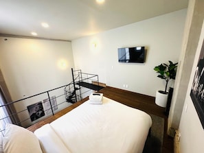 1 bedroom, iron/ironing board, free WiFi