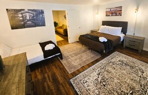 1 chambre, bureau, fer et planche Ă repasser, Wi-Fi