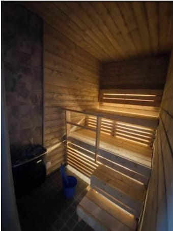 公寓, 2 间卧室 | 浴室 | 淋浴设施、免费洗浴用品、吹风机、毛巾. 留宿卡雷苏安多