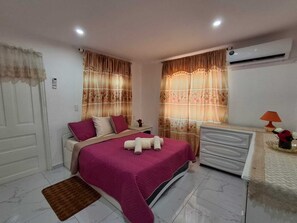 2 bedrooms, iron/ironing board, WiFi, bed sheets