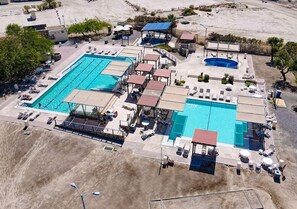 Beheizter Pool