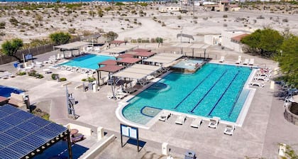 Casa Tilly - Gated Community - Heated Pool