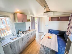 Comfort Mobile Home | Private kitchen