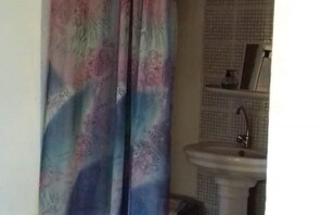 Towels, soap, toilet paper - We have Wata (Toubab Dialao)