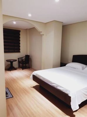 2 soverom, wi-fi (inkludert) og sengetøy