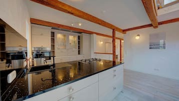 House | Private kitchen | Highchair