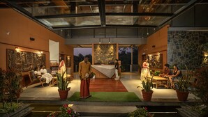 Reception - Crystal Kuruva Nature Resort & Spa (Sulthan Bathery)