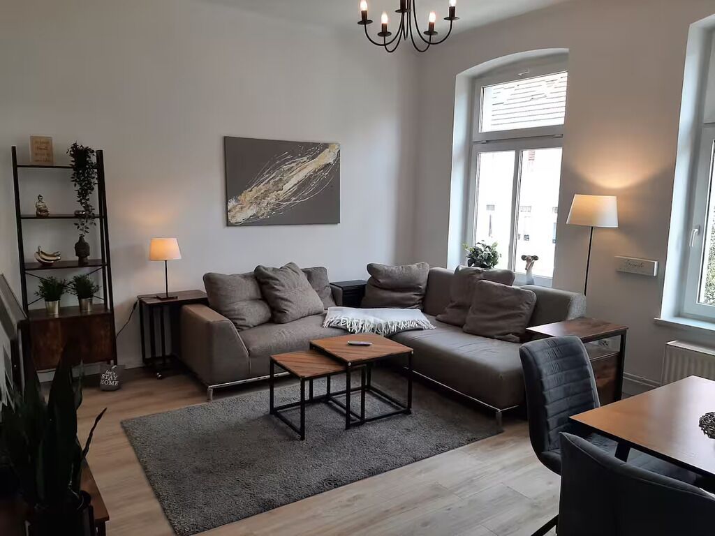 Televisie, videospelletjes, een dvd-speler en boeken