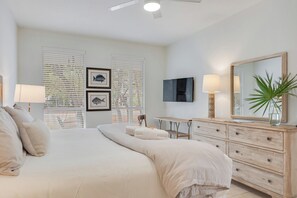 3 chambres, fer et planche à repasser, Wi-Fi gratuit, draps fournis