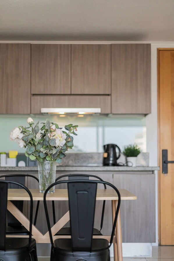 Dining - Explore Santiago Family Apt near Santa Lucia (Santiago)