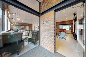 ทางเข้าที่พัก